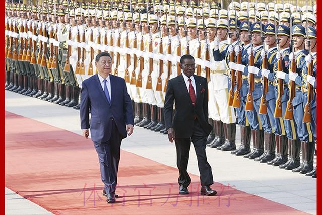 佟立新会见赤道几内亚奥委会主席 佟立新会见赤道几内亚奥委会主席